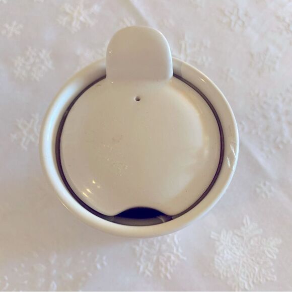 Rae Dunn Hustle Travel Coffee Cup Off White Ceramic Mug with Lid - Picture 2 of 5